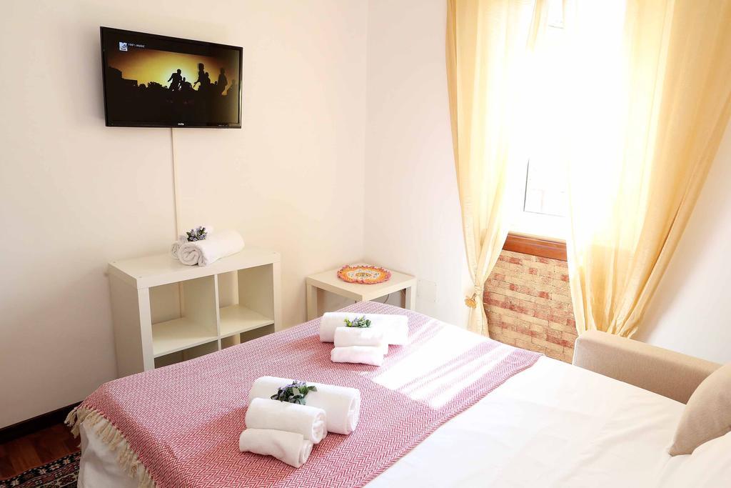 Casa Tua Sul Tetto Di Roma Apartment Room photo